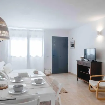 Wave & Chill -the House- El Cotillo (Fuerteventura)